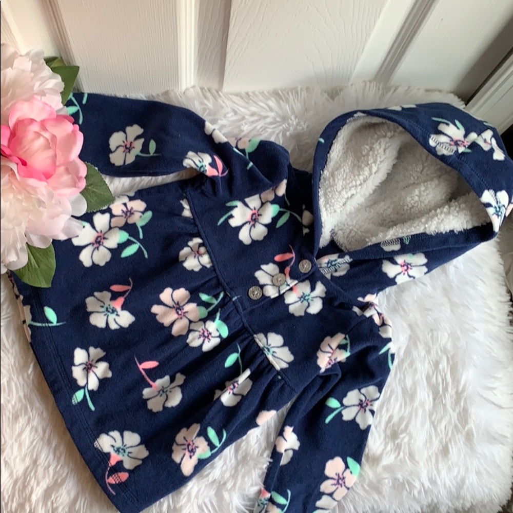 EUC Carter’s pull on fleece jacket 18M